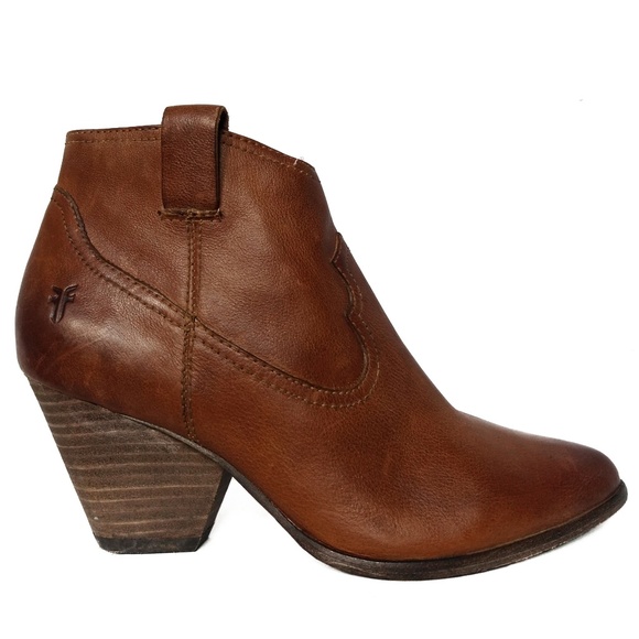Frye Shoes - Frye Reina Leather Booties size 6